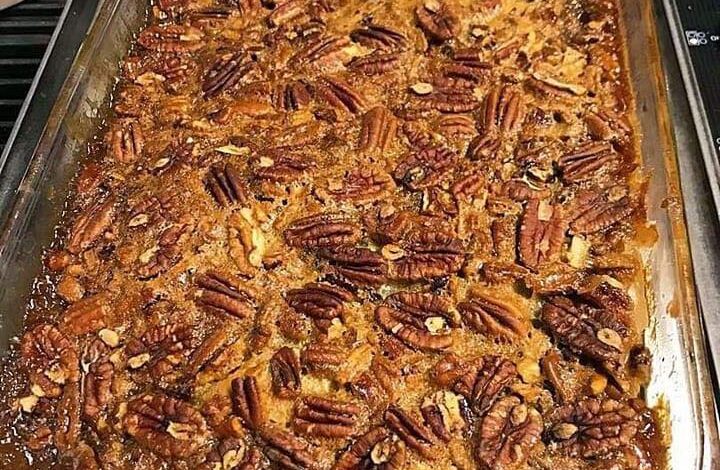 PECAN PIE COBBLER
